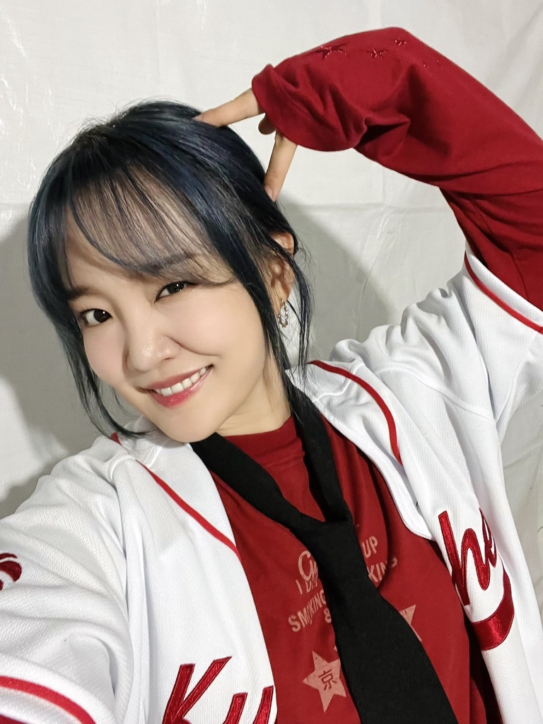 윤하 사진